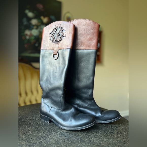 Frye Shoes - ☾ Frye Melissa logo two-toned tall riding boots